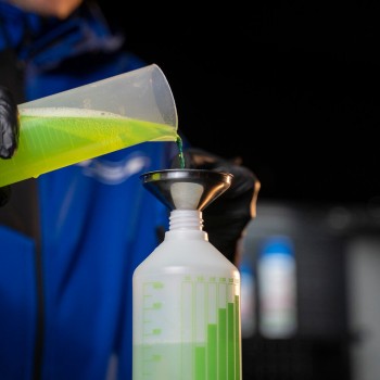 Frasco Graduado Preto