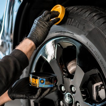 Tire Black Wax 170 g